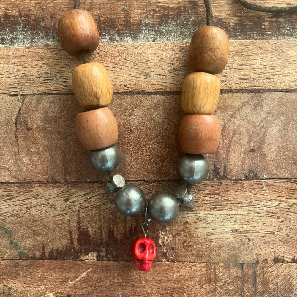 Vintage Eclectic Noir Red Howlite Howling Skull Necklace Metal & Wood Statement